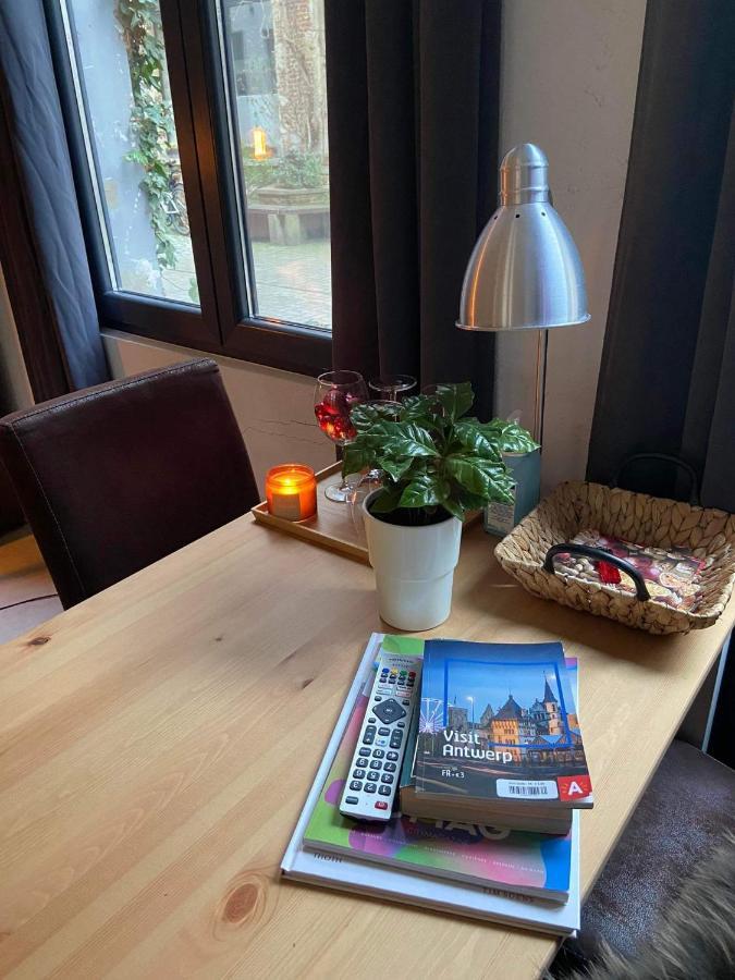 Garden Suite In City Center Antwerpen Kültér fotó